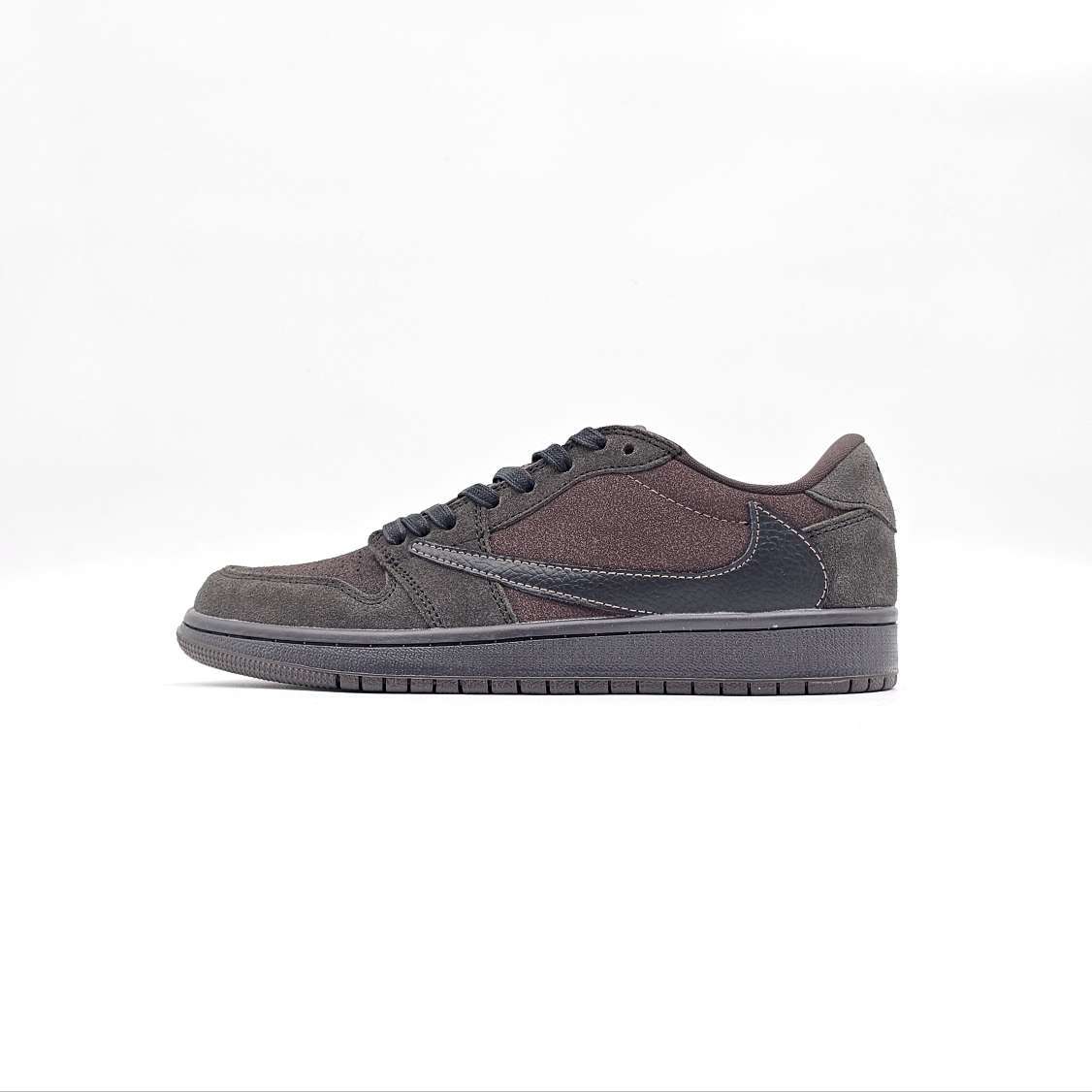 کتونی نایک ایر جردن 1 لو کد 15/  NIKE JORDAN 1 LOW TRAVIS VELVET BROWN