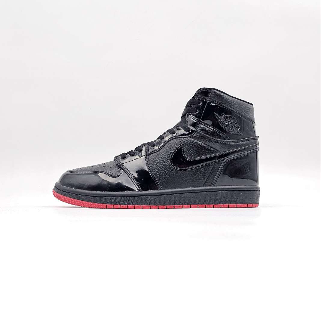 کتونی ایر جردن 1 ساق دار کد 07/  NIKE JORDAN 1 HIGH