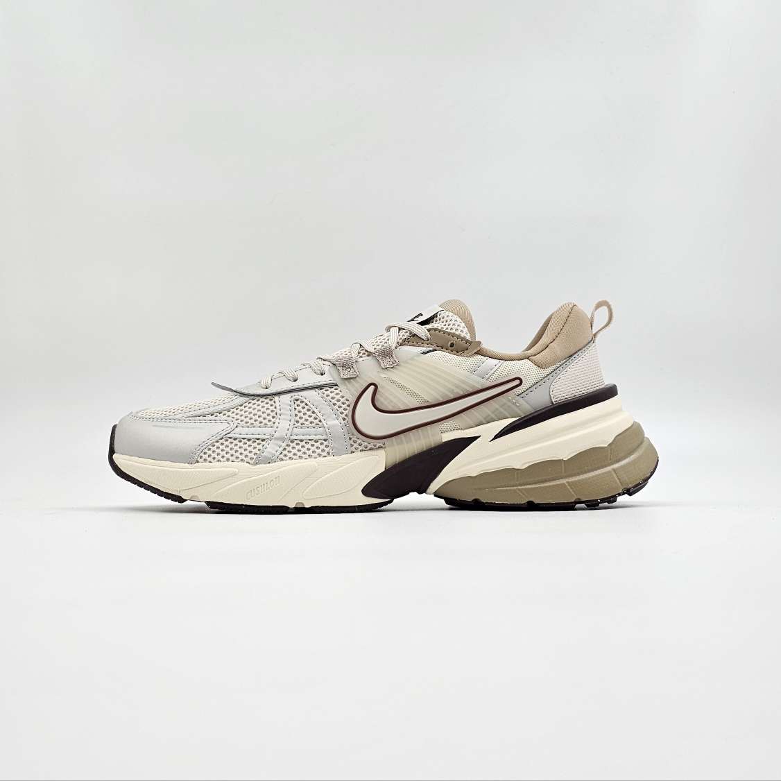 کتونی رانینگ نایک مدل NIKE V2K RUN کد 03